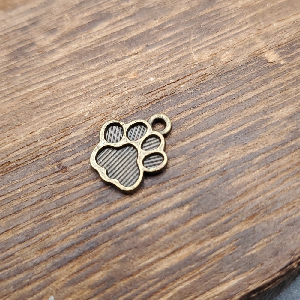 P115 pawprint charm animalâ lover gift idea